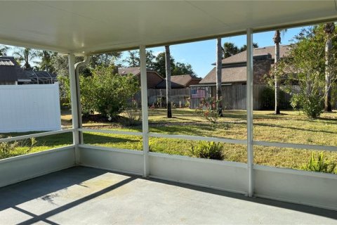 House in Port Orange, Florida 2 bedrooms, 145.02 sq.m. № 1655767 - photo 18