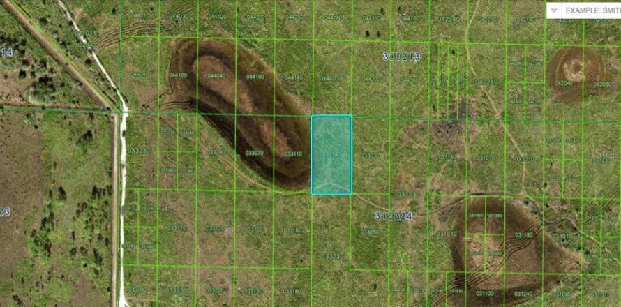Terreno en Frostproof, Florida № 2160603