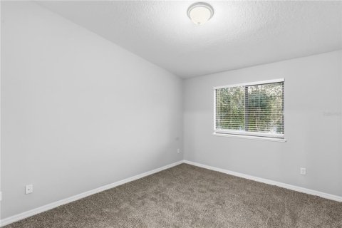 Townhouse in Sanford, Florida 2 bedrooms, 98.1 sq.m. № 2203052 - photo 12