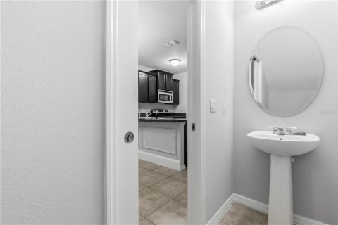 Townhouse in Sanford, Florida 2 bedrooms, 98.1 sq.m. № 2203052 - photo 16