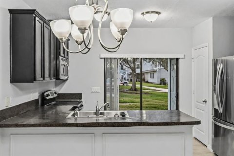 Townhouse in Sanford, Florida 2 bedrooms, 98.1 sq.m. № 2203052 - photo 7