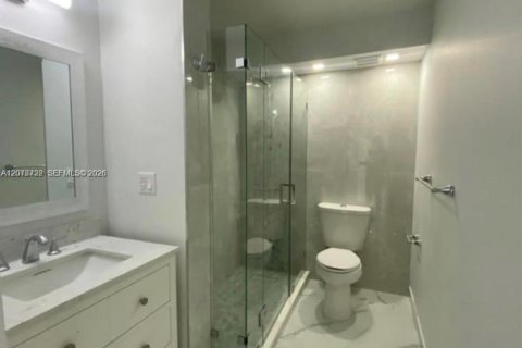 Copropriété à louer à Miami Beach, Floride: 3 chambres, 119.84 m2 № 2323534 - photo 19