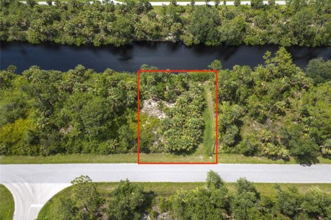 Terreno en venta en Port Charlotte, Florida № 2380708 - foto 17