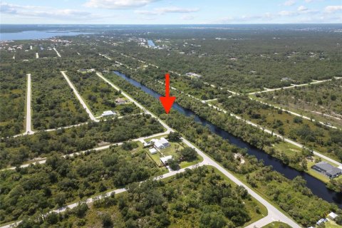 Terreno en venta en Port Charlotte, Florida № 2380708 - foto 10