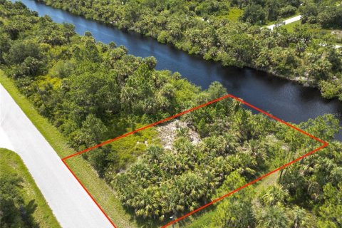 Terreno en venta en Port Charlotte, Florida № 2380708 - foto 19