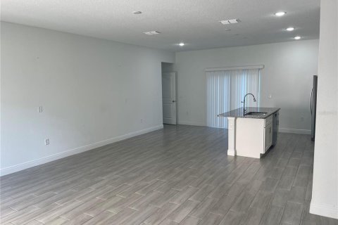 House in Citrus Springs, Florida 4 bedrooms, 147.34 sq.m. № 1849865 - photo 4