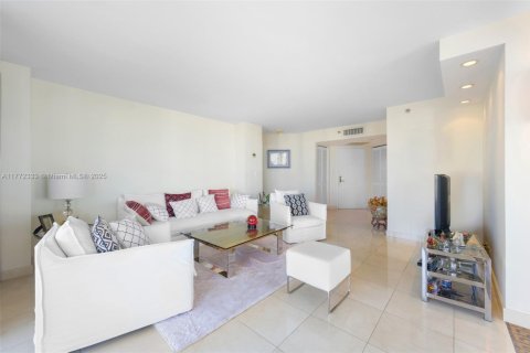 Copropriété à vendre à Aventura, Floride: 2 chambres, 126.44 m2 № 1701643 - photo 10