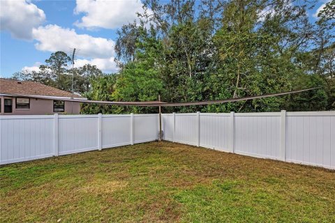 House in Inverness, Florida 3 bedrooms, 121.05 sq.m. № 2098847 - photo 29