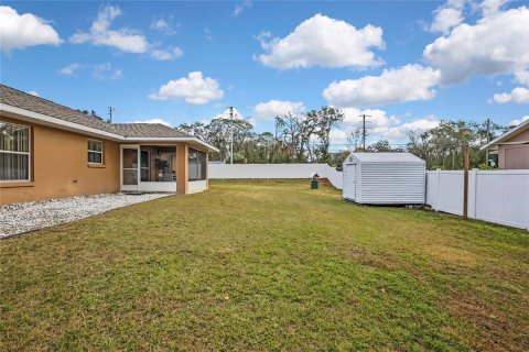 House in Inverness, Florida 3 bedrooms, 121.05 sq.m. № 2098847 - photo 28