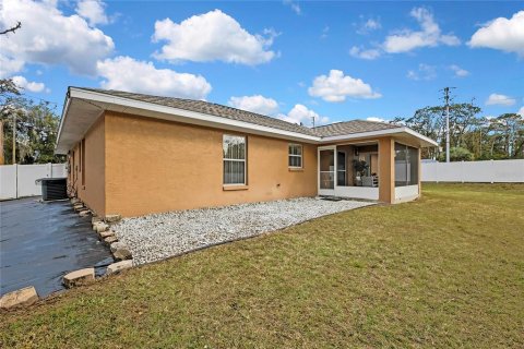 House in Inverness, Florida 3 bedrooms, 121.05 sq.m. № 2098847 - photo 27