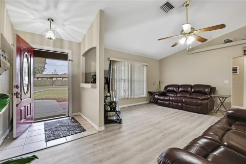 House in Inverness, Florida 3 bedrooms, 121.05 sq.m. № 2098847 - photo 4