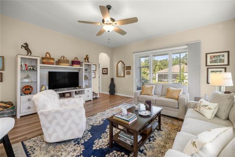 Casa en venta en Ocala, Florida, 3 dormitorios, 168.15 m2 № 1801375 - foto 9