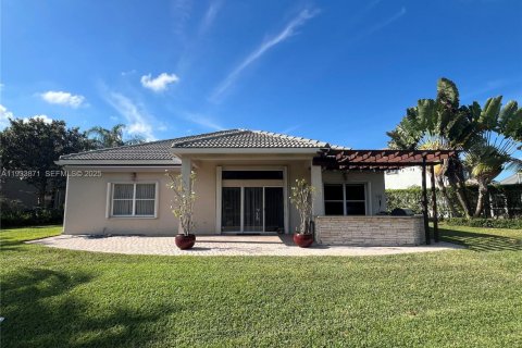 Casa en alquiler en Weston, Florida, 4 dormitorios, 196.58 m2 № 1992145 - foto 13