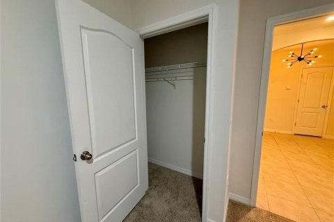 Villa ou maison à louer à Sanford, Floride: 4 chambres, 171.5 m2 № 2424400 - photo 11