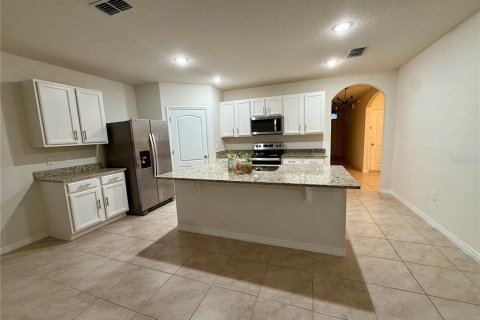 Villa ou maison à louer à Sanford, Floride: 4 chambres, 171.5 m2 № 2424400 - photo 17
