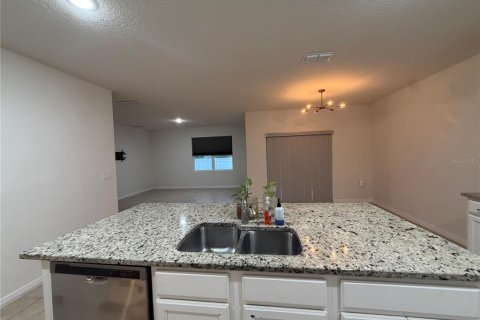 Villa ou maison à louer à Sanford, Floride: 4 chambres, 171.5 m2 № 2424400 - photo 19