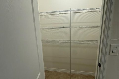 Villa ou maison à louer à Sanford, Floride: 4 chambres, 171.5 m2 № 2424400 - photo 28