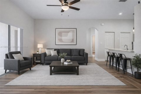 Villa ou maison à vendre à Pembroke Pines, Floride: 4 chambres, 201.78 m2 № 2021969 - photo 16