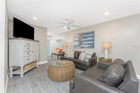 Condominio en venta en Englewood, Florida, 3 dormitorios, 142.7 m2 № 1529168 - foto 13