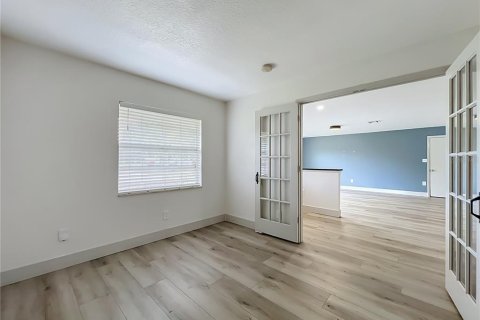 Купить виллу или дом в Орландо, Флорида 8 комнат, 160.44м2, № 2107767 - фото 25