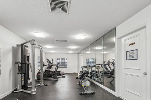 Condo in Pompano Beach, Florida, 2 bedrooms  № 2077442 - photo 22