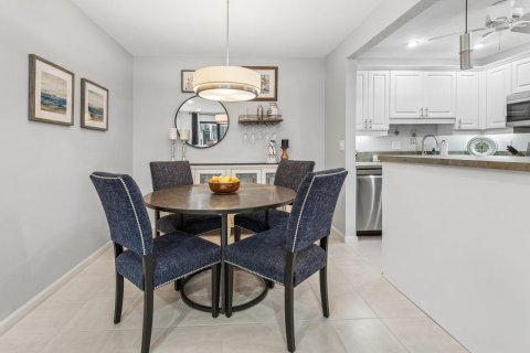 Condo in Pompano Beach, Florida, 2 bedrooms  № 2077442 - photo 7