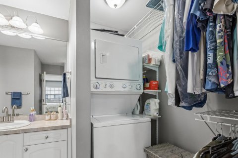 Condo in Pompano Beach, Florida, 2 bedrooms  № 2077442 - photo 18