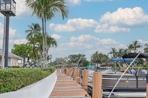 Condo in Pompano Beach, Florida, 2 bedrooms  № 2077442 - photo 28