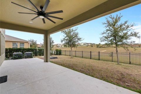 House in Minneola, Florida 4 bedrooms, 266.26 sq.m. № 1900648 - photo 24