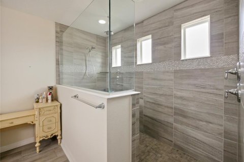 House in Minneola, Florida 4 bedrooms, 266.26 sq.m. № 1900648 - photo 17