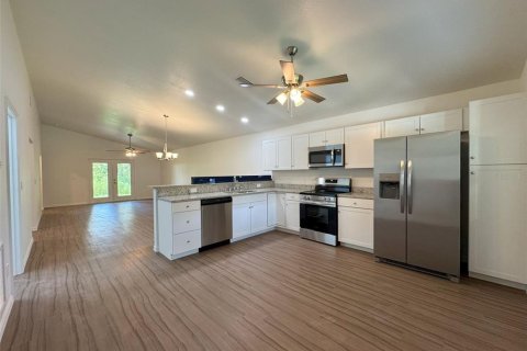 Casa en alquiler en Floral City, Florida, 3 dormitorios, 118.36 m2 № 1910025 - foto 6