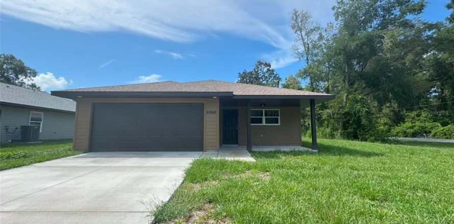 Casa en Floral City, Florida 3 dormitorios, 118.36 m2 № 1910025