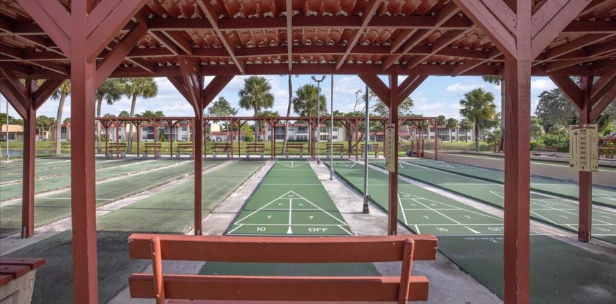 Condominio en West Palm Beach, Florida, 1 dormitorio  № 851728