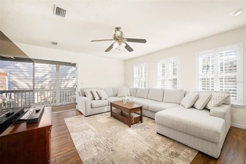 Casa en venta en Gainesville, Florida, 3 dormitorios, 195.09 m2 № 2133852 - foto 26