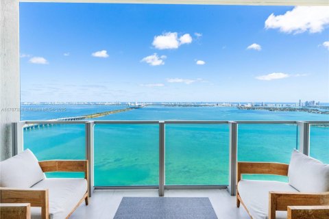 Condominio en venta en Miami, Florida, 2 dormitorios, 107.95 m2 № 1867668 - foto 5