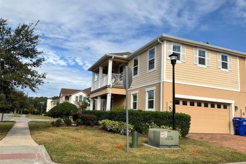 Touwnhouse à vendre à Kissimmee, Floride: 3 chambres, 157.93 m2 № 2412612 - photo 15