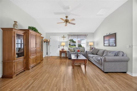 Villa ou maison à vendre à The Villages, Floride: 2 chambres, 115.94 m2 № 2419620 - photo 10