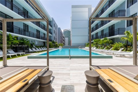 Снять в аренду виллу или дом в Майами, Флорида 1 спальня, № 2052059 - фото 15