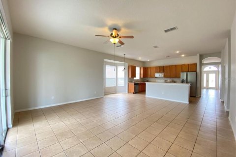 Casa en alquiler en Orlando, Florida, 4 dormitorios, 214.6 m2 № 1817399 - foto 3
