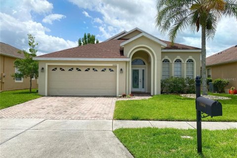 Casa en alquiler en Orlando, Florida, 4 dormitorios, 214.6 m2 № 1817399 - foto 1