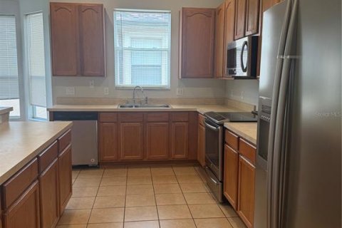 Casa en alquiler en Orlando, Florida, 4 dormitorios, 214.6 m2 № 1817399 - foto 4