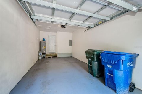 Villa ou maison à vendre à Largo, Floride: 2 chambres, 125.98 m2 № 2416597 - photo 21