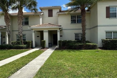 Adosado en venta en Kissimmee, Florida, 4 dormitorios, 177.81 m2 № 1873538 - foto 1
