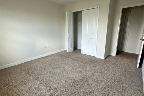 Adosado en venta en Kissimmee, Florida, 4 dormitorios, 177.81 m2 № 1873538 - foto 20