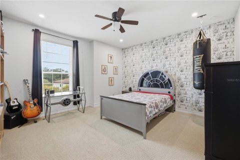 House in Sarasota, Florida 6 bedrooms, 469.71 sq.m. № 2431156 - photo 22