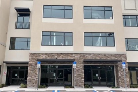 Immobilier commercial à Orlando, Floride 70.79 m2 № 2353313