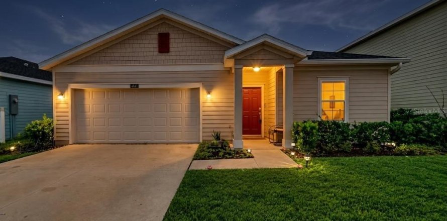 Villa ou maison à Ocala, Floride 4 chambres, 202.53 m2 № 2411641