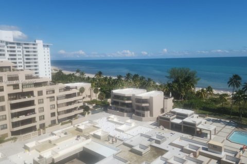 Copropriété à louer à Key Biscayne, Floride: 1 chambre, 105.35 m2 № 1965729 - photo 1