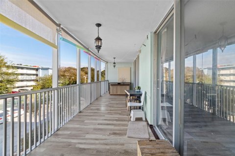 Condominio en venta en Miami, Florida, 2 dormitorios, 155.52 m2 № 2022142 - foto 17