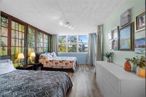 Condominio en venta en Miami, Florida, 2 dormitorios, 155.52 m2 № 2022142 - foto 16